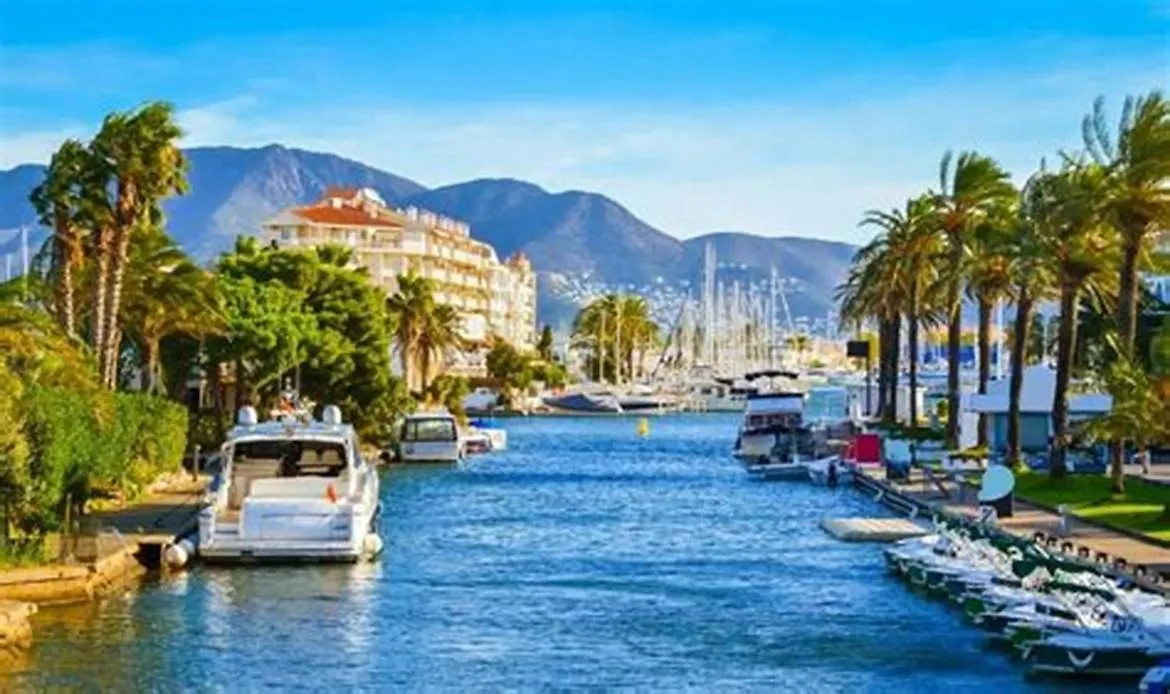 Apartamento Sol 8-Studio In The Beach & Downton Ampuriabrava